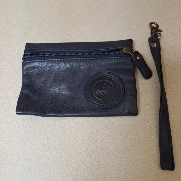 ONE FATED KNIGHT WRISTLET. - Picture 2 of 4